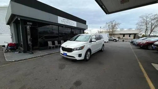 2017 Kia Sedona LX FWD photo