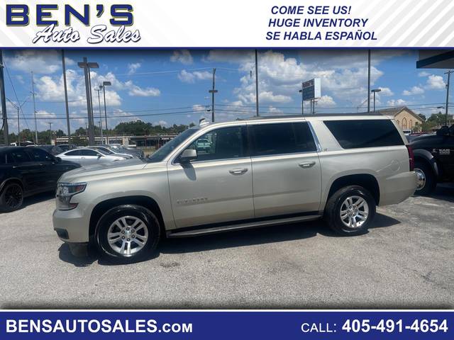 2016 Chevrolet Suburban LT 4WD photo