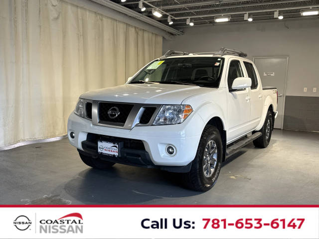 2017 Nissan Frontier PRO-4X 4WD photo