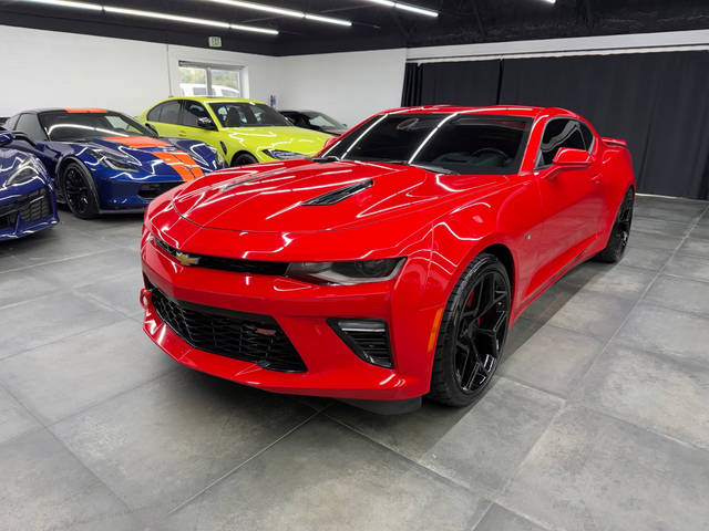 2017 Chevrolet Camaro 2SS RWD photo
