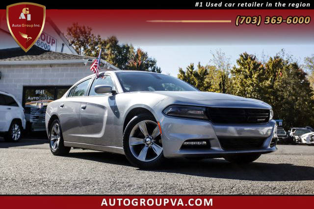 2016 Dodge Charger SXT RWD photo