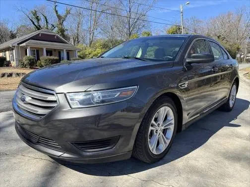 2017 Ford Taurus SE FWD photo