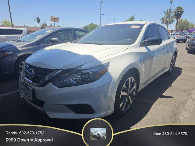 2017 Nissan Altima 2.5 SR FWD photo