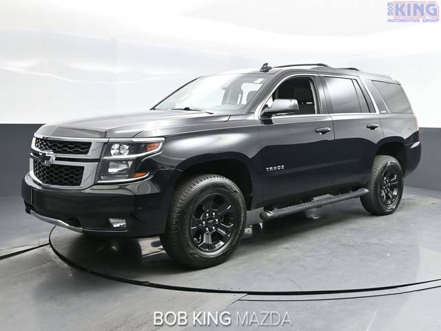 2017 Chevrolet Tahoe LT 4WD photo