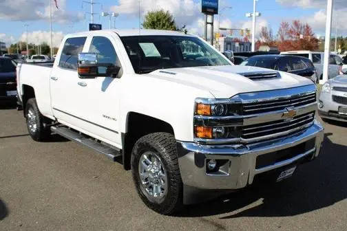 2017 Chevrolet Silverado 3500HD LTZ 4WD photo