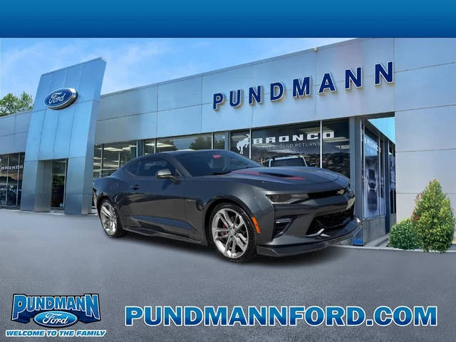 2017 Chevrolet Camaro 2SS RWD photo