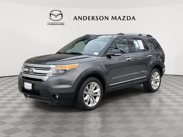 2015 Ford Explorer XLT 4WD photo