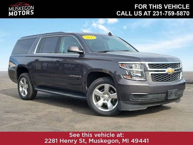 2017 Chevrolet Suburban LT 4WD photo