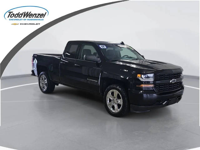 2017 Chevrolet Silverado 1500 Custom 4WD photo