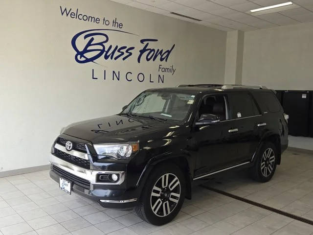 2017 Toyota 4Runner Limited 4WD photo