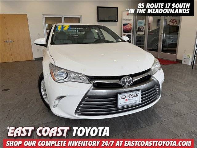 2017 Toyota Camry LE FWD photo