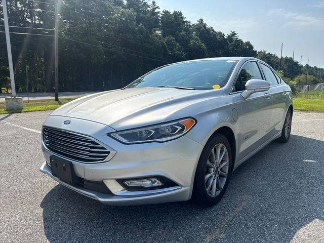 2017 Ford Fusion Energi SE FWD photo