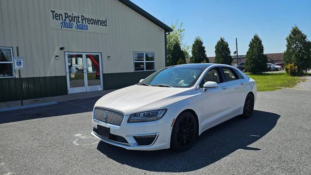 2017 Lincoln MKZ Black Label FWD photo
