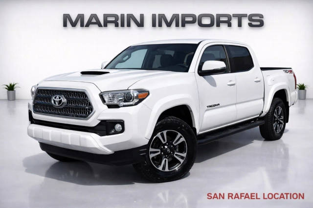 2017 Toyota Tacoma TRD Sport 4WD photo