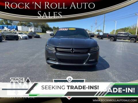 2017 Dodge Charger SXT RWD photo