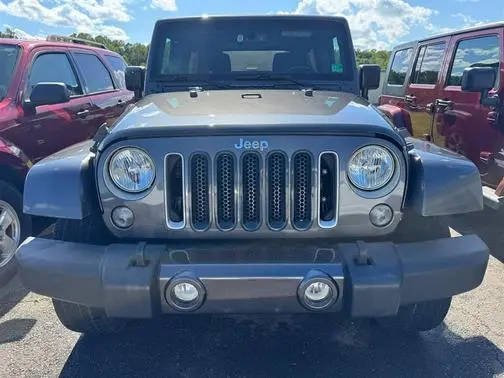 2017 Jeep Wrangler Unlimited Sahara 4WD photo