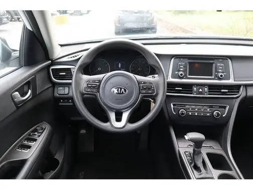 2017 Kia Optima LX FWD photo