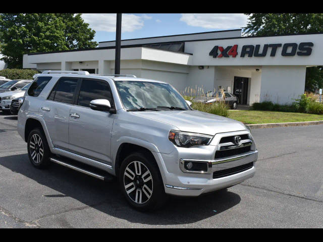 2017 Toyota 4Runner Limited 4WD photo