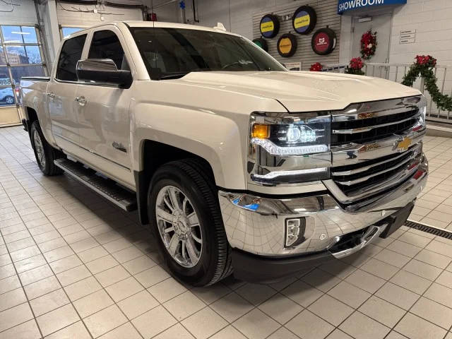 2017 Chevrolet Silverado 1500 High Country 4WD photo