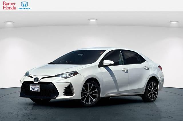 2017 Toyota Corolla SE FWD photo