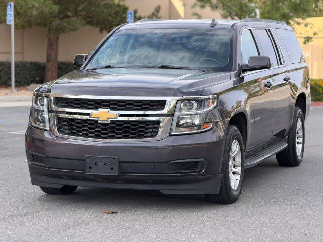 2017 Chevrolet Suburban LS RWD photo