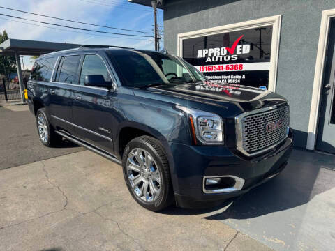 2017 GMC Yukon XL Denali 4WD photo