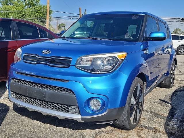 2017 Kia Soul + FWD photo