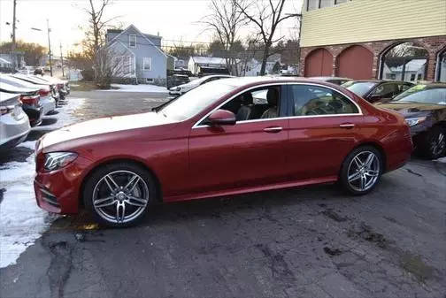 2017 Mercedes-Benz E-Class E 300 Sport AWD photo