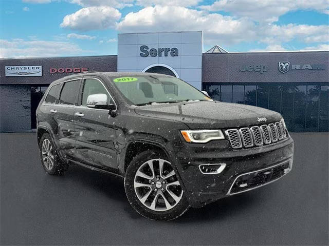 2017 Jeep Grand Cherokee Overland 4WD photo