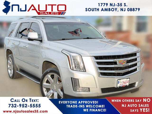 2017 Cadillac Escalade Luxury 4WD photo