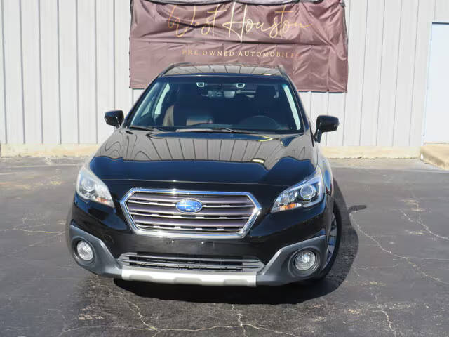 2017 Subaru Outback Touring AWD photo