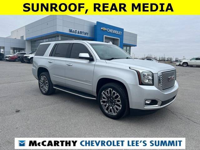 2017 GMC Yukon SLT 4WD photo