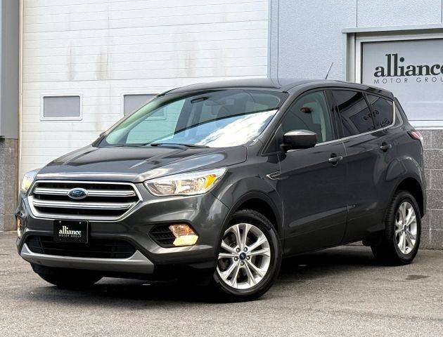 2017 Ford Escape SE 4WD photo
