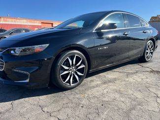 2017 Chevrolet Malibu LT FWD photo