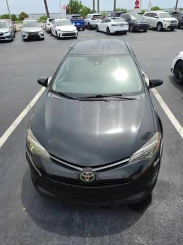 2017 Toyota Corolla LE FWD photo