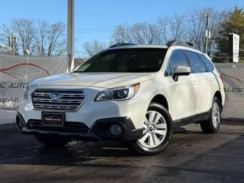 2017 Subaru Outback Premium AWD photo