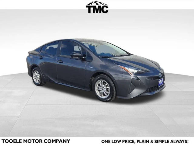 2017 Toyota Prius Two FWD photo