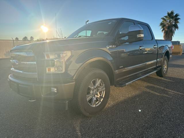 2017 Ford F-150 Lariat 4WD photo