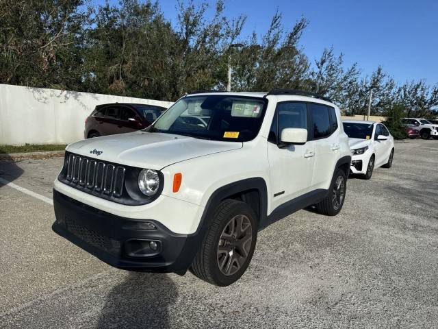 2017 Jeep Renegade Latitude 4WD photo