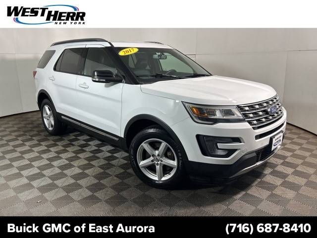 2017 Ford Explorer XLT 4WD photo