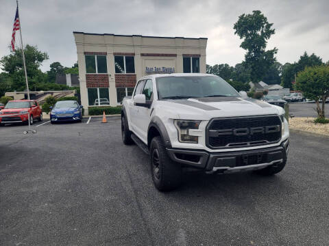 2017 Ford F-150 Raptor 4WD photo