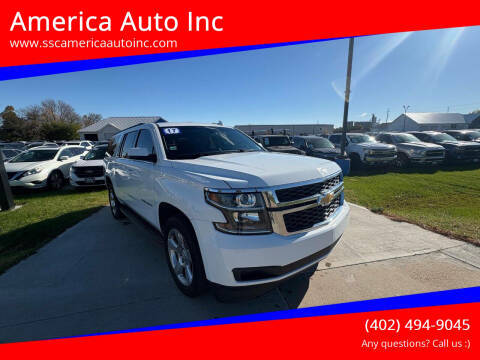 2017 Chevrolet Suburban LS RWD photo