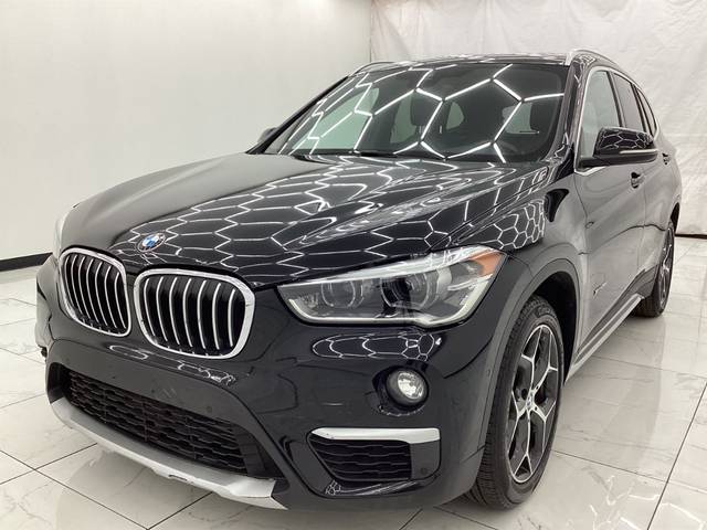 2017 BMW X1 xDrive28i AWD photo