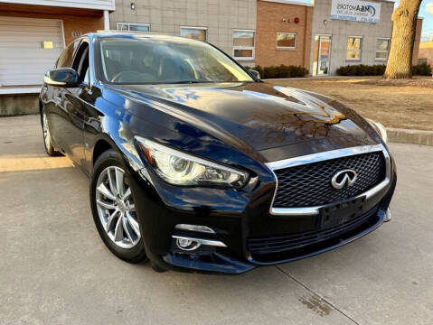 2017 Infiniti Q50 3.0t Premium AWD photo