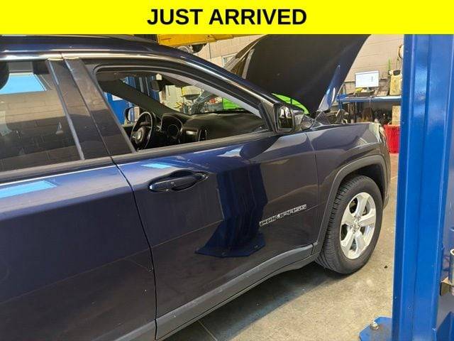 2017 Jeep Compass Latitude FWD photo