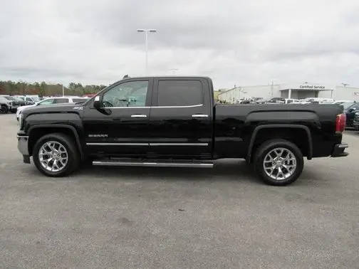 2017 GMC Sierra 1500 SLT 4WD photo