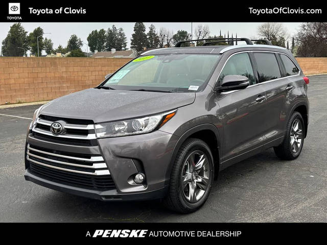 2017 Toyota Highlander Limited Platinum AWD photo