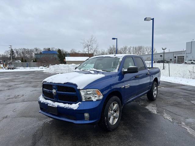 2017 Ram 1500 Express 4WD photo
