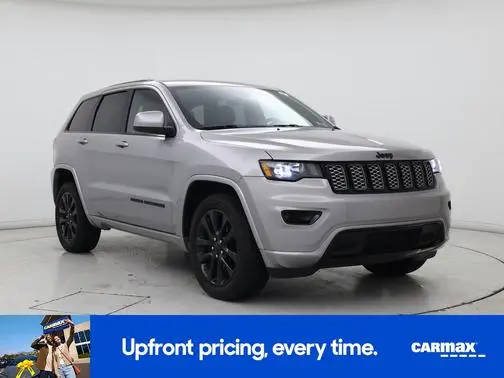 2017 Jeep Grand Cherokee Altitude 4WD photo