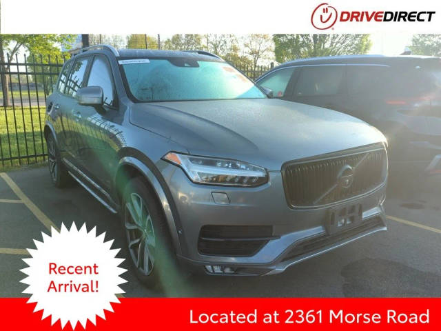 2017 Volvo XC90 Momentum AWD photo